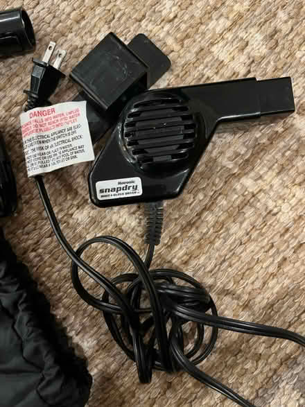 Photo of free Boot/glove warmer/dryer (Petworth/16th St Heights) #1