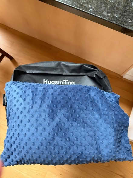 Photo of free 6lb weighted pillow (Redwood city) #1