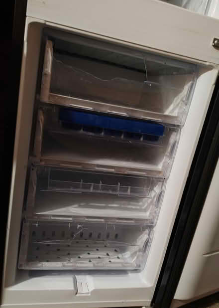 Photo of free Hotpoint Fridge Freezer (Boughton Monchelsea ME17 4) #4