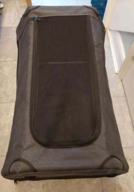 Photo of free Pet crate (soft fabric) (Bradbourne Lakes TN13) #3