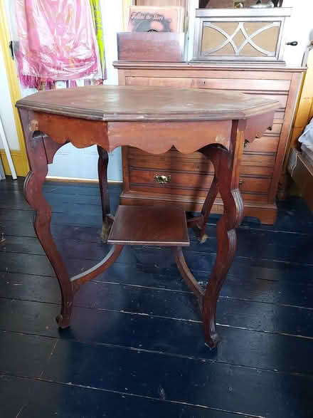 Photo of free Six sided table (OX1 Grandpont) #1