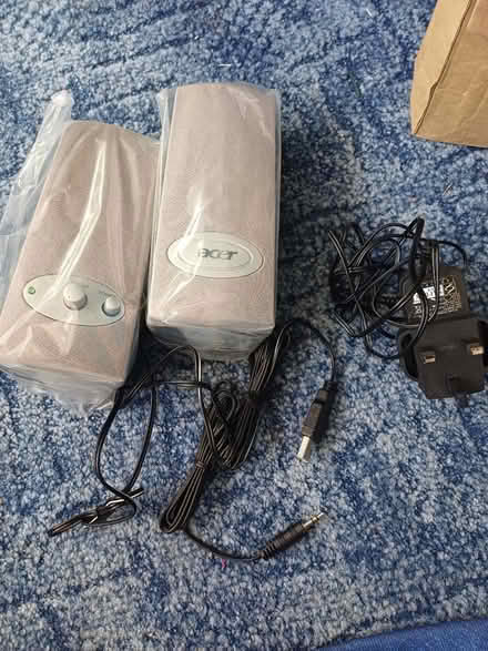 Photo of free Computer or laptop speakers (EX22) #2