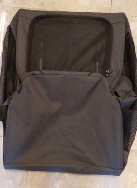 Photo of free Pet crate (soft fabric) (Bradbourne Lakes TN13) #2