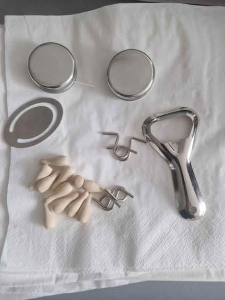 Photo of free Christmas cracker gifts (Broxbourne EN10) #1