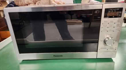 Photo of free Working countertop microwave (Andover, near Indian Ridge) #1