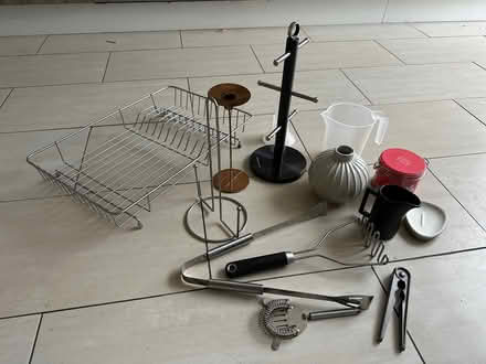 Photo of free Box with various kitchen things (Guildford GU2) #1