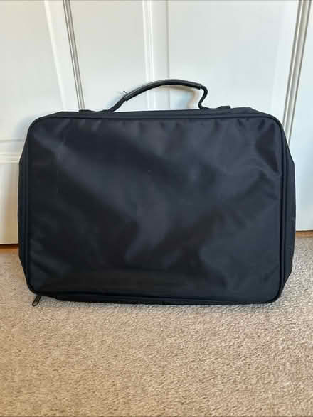 Photo of free Compaq lightweight laptop bag (Chiswick W4 near High Road) #2