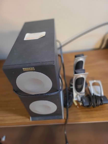 Photo of free Sound System (South of 10th in Gilroy) #1