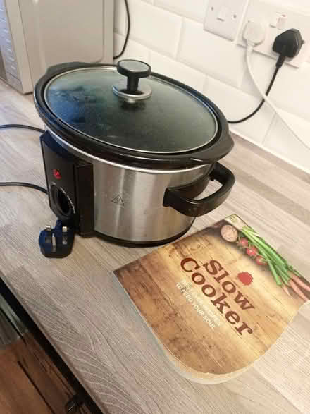 Photo of free Slow cooker (BR5 4PU) #3