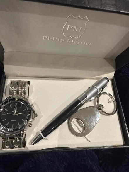 Photo of free Philip Mercier Men’s watch gift set (Croydon CR2) #1
