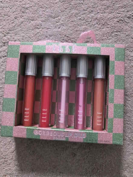 Photo of free Lip oils (MK42) #1