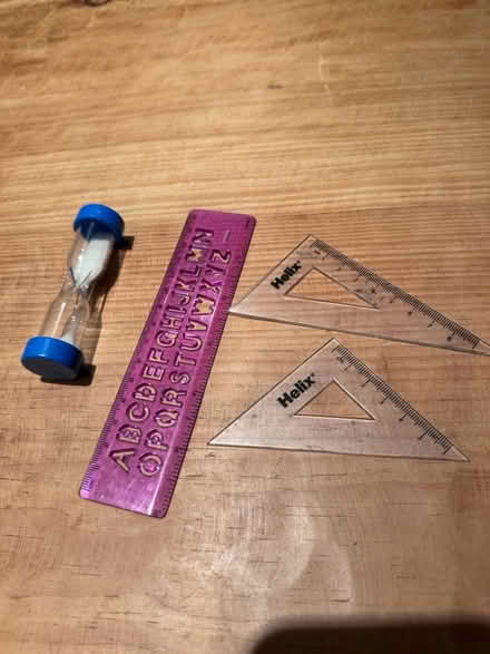 Photo of free Stationery & timer (GL3) #1