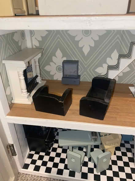 Photo of free Doll’s House (Kilburn NW6) #4