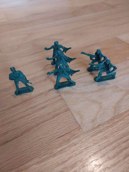 Photo of free Plastic military men (downers grove) #1