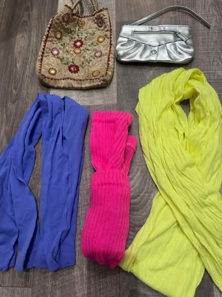 Photo of free Accessories (GL3) #1