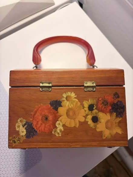 Photo of free Wooden jewellery box with handle (West Bridgford NG2) #2