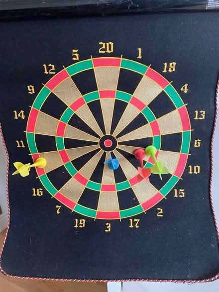 Photo of free Magnetic dart board with darts (Earley RG6) #1