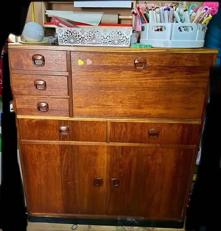 Photo of free Small Bureau (G20 North Kelvinside) #1
