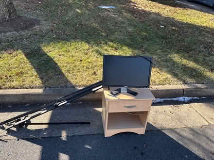 Photo of free Queen FrameNight stand Comp screen (46609 Hampshire Station Drive) #1