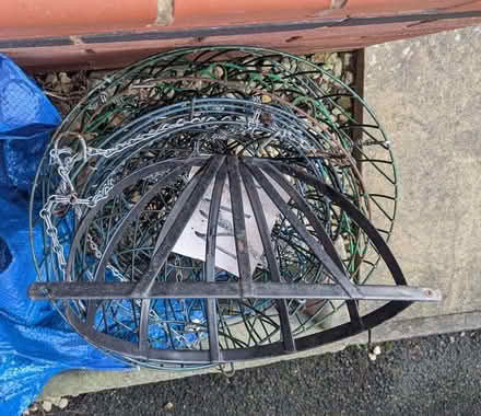 Photo of free Hanging baskets (Malvern Link WR14) #1