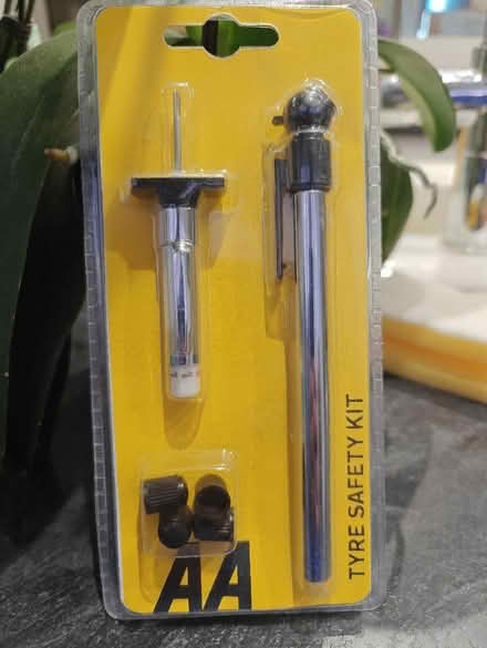 Photo of free Tyre safety kit (Hill Head PO14) #1
