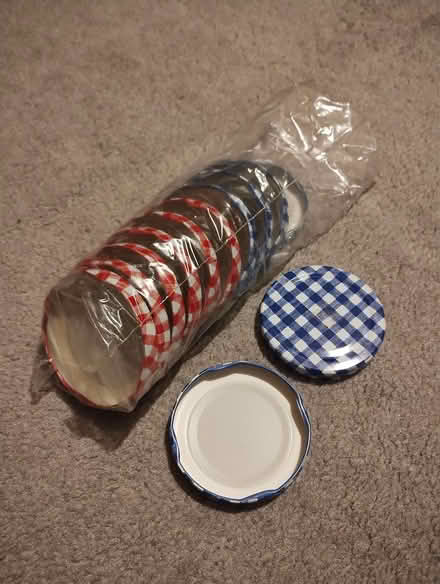 Photo of free New jam jar lids (Tonwell SG12) #1