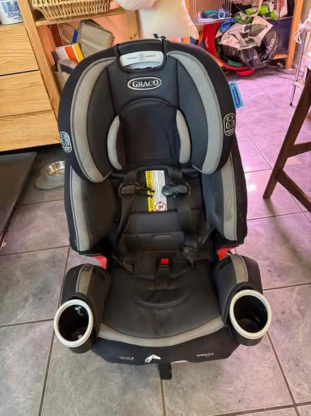 Photo of free Graco 4Ever DLX car seat (Bucktown) #1