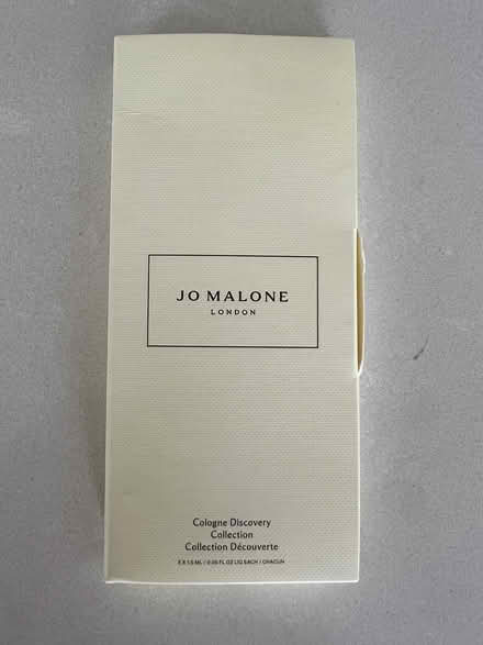 Photo of free Cologne (Serangoon MRT station) #1