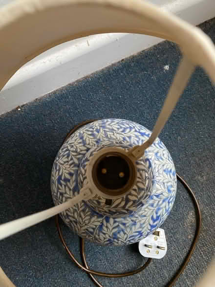 Photo of free Broken lamp - needs repairing (Wolverley DY11) #3