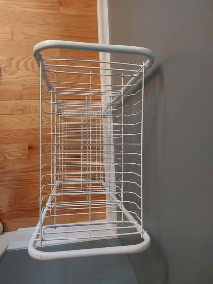 Photo of free Small wire cart (downers grove) #3