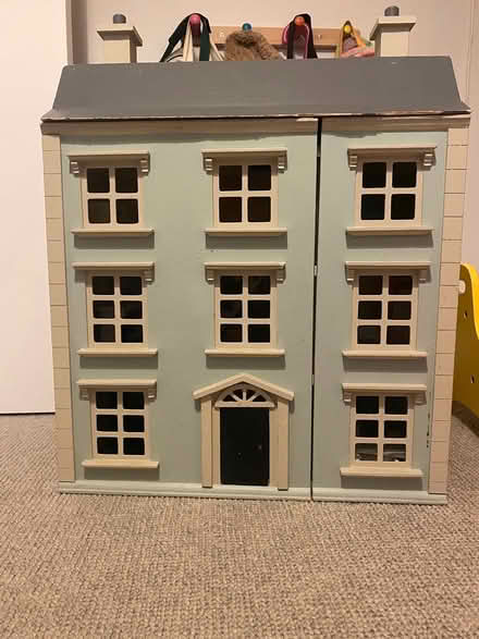 Photo of free Doll’s House (Kilburn NW6) #2
