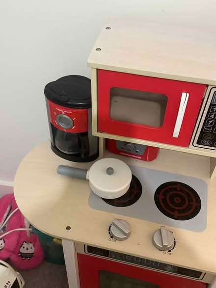 Photo of free Kids play kitchen (Poplar E14) #4