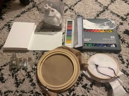 Photo of free Art supplies (KT1 Kingston-upon-Thames) #1
