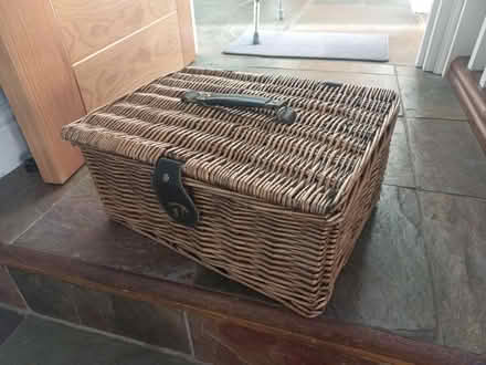 Photo of free Small wicker picnic basket (Berrier CA11) #2