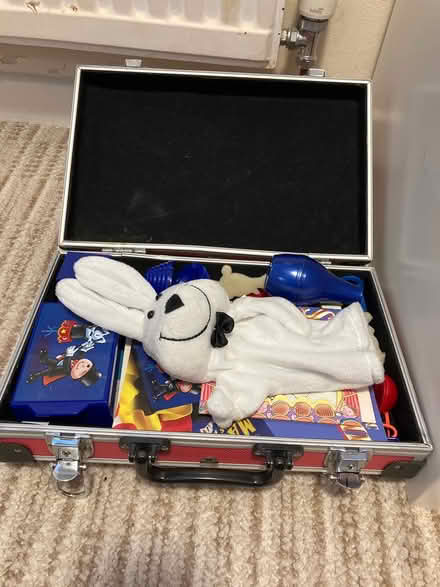 Photo of free Kids magic set (Lower Earley RG6) #2