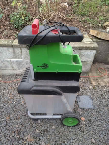 Photo of free Garden Shredder (Woodhouse Eaves LE12) #1