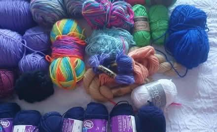 Photo of free Yarn balls and remnants (Hungerford RG17) #3