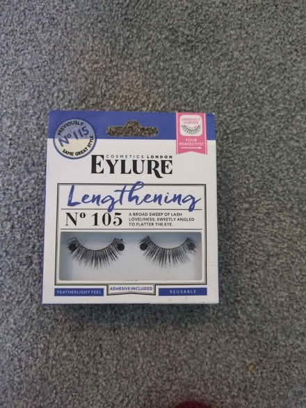 Photo of free False lashes (M15 4YS) #1