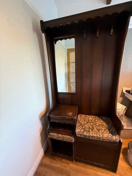 Photo of free Hallway seat & coat rack (Polegate BN24) #1