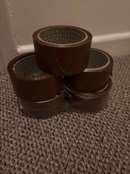 Photo of free X5 brown tape (Swiss Gardens) #1
