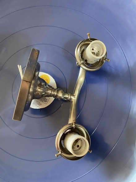 Photo of free Light fixtures (Livingston) #1