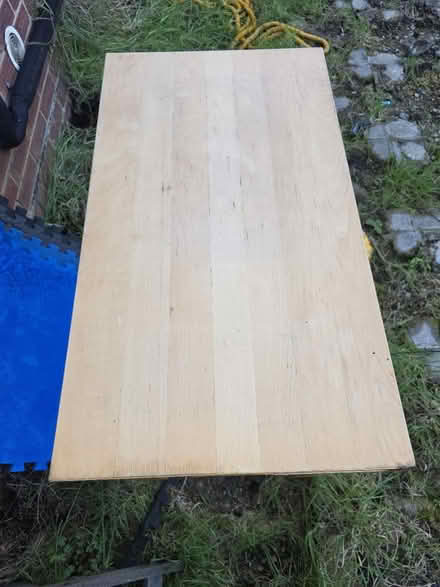 Photo of free Small extendable table (Guildford GU1) #3