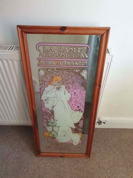 Photo of free Muscha mirror in wooden frame (Woodlands TW7) #1