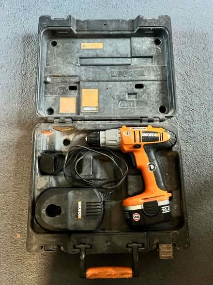 Photo of free Cordless drill (Cookham Dean, SL6) #1