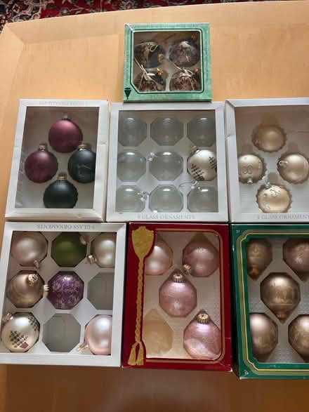Photo of free Christmas’s Ornaments Assorted (Las Palmas Park, Sunnyvalr) #1