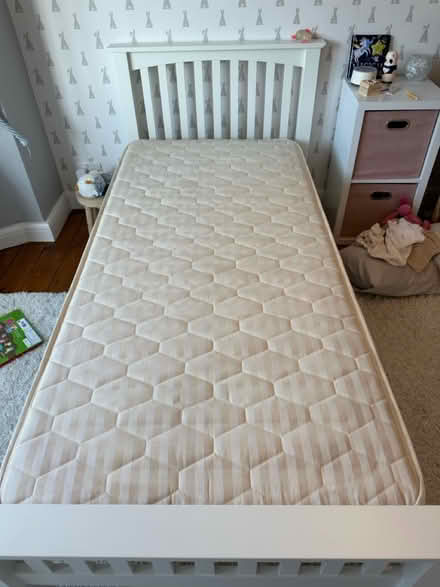Photo of free Single Mattress (Cheam SM1) #4