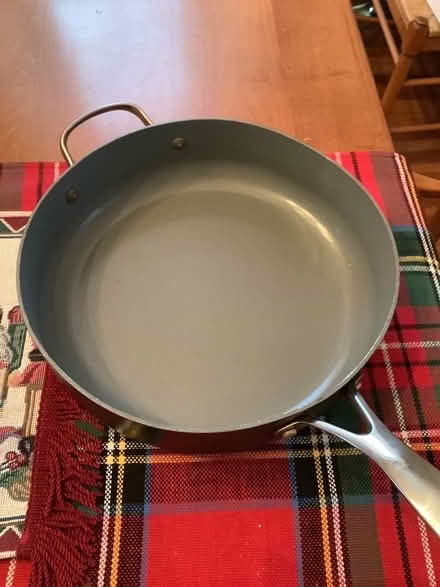 Photo of free Potts and pans (Red Bank) #3