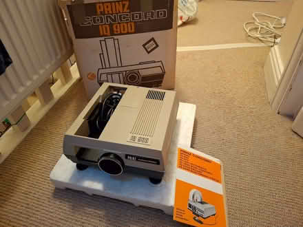 Photo of free Projector for 35 mm slides (Headington OX3) #1