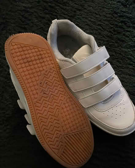 Photo of free Size 6 Trainers Only Worn Once (CT5) #2