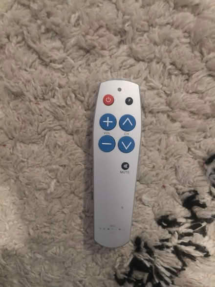Photo of free Easy to use remote control (Clapton, E5) #1